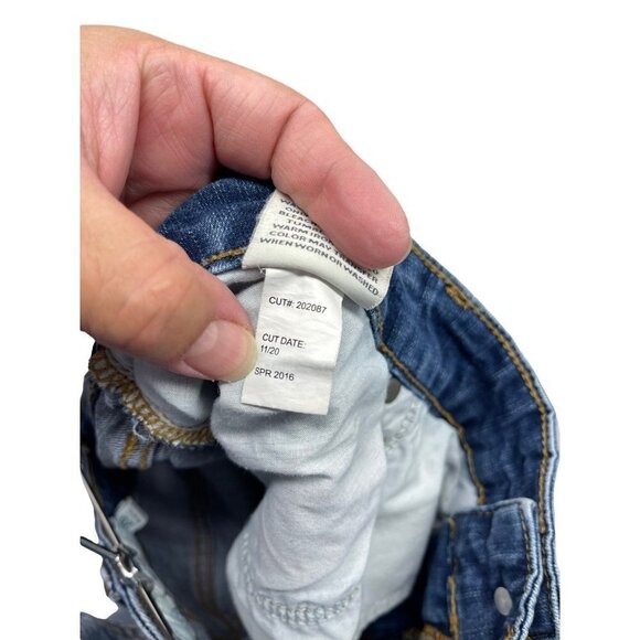 Torrid Distressed Fringe Lace Denim Shorts Plus Size 20 - Picture 7 of 7